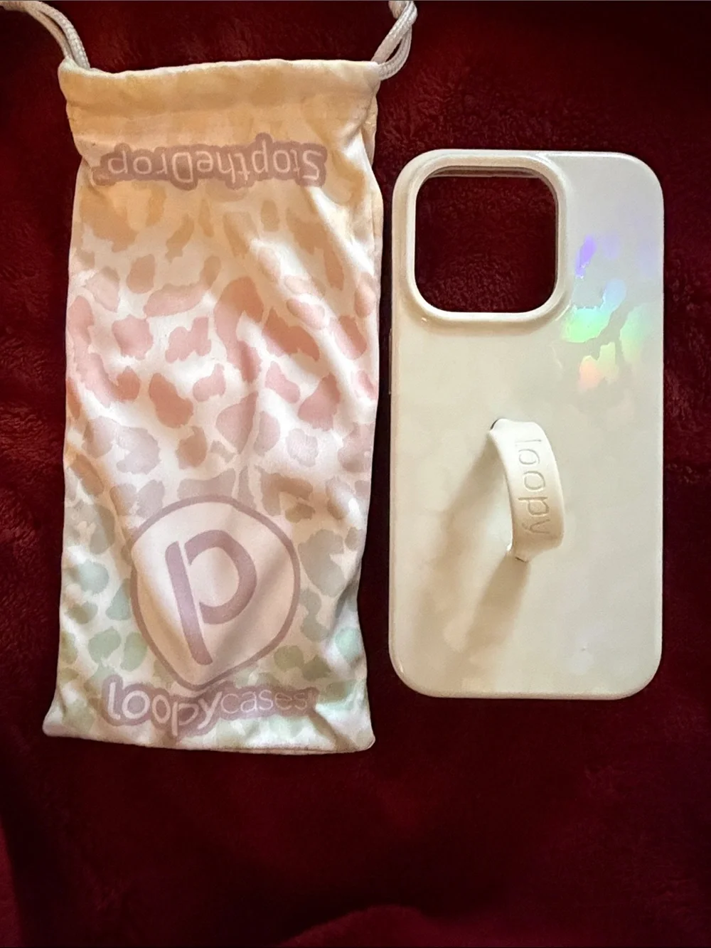 Iphone 15 pro Loopy Case White Leopard Phone Case with Loop